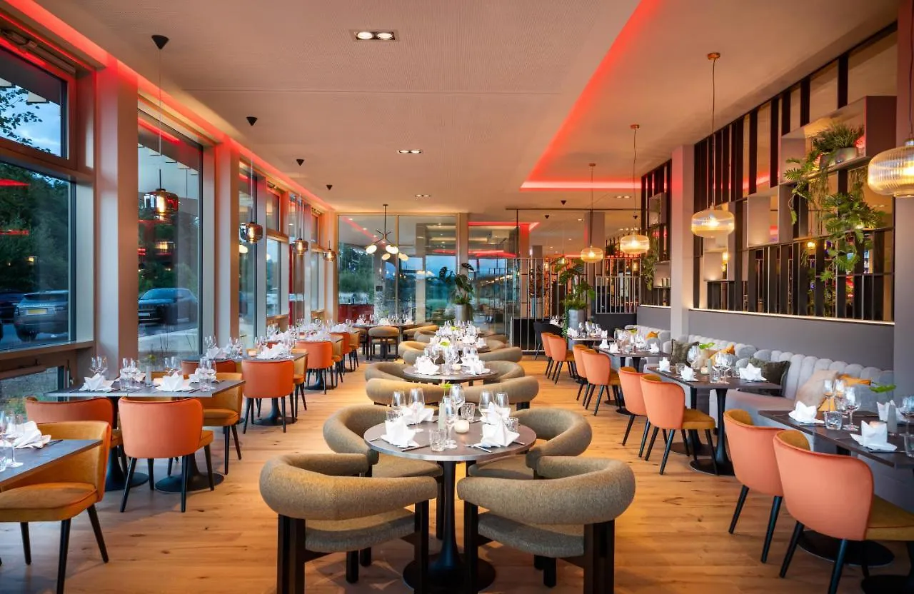Leonardo Royal Hotel Cologne Bonn Airport 4*,